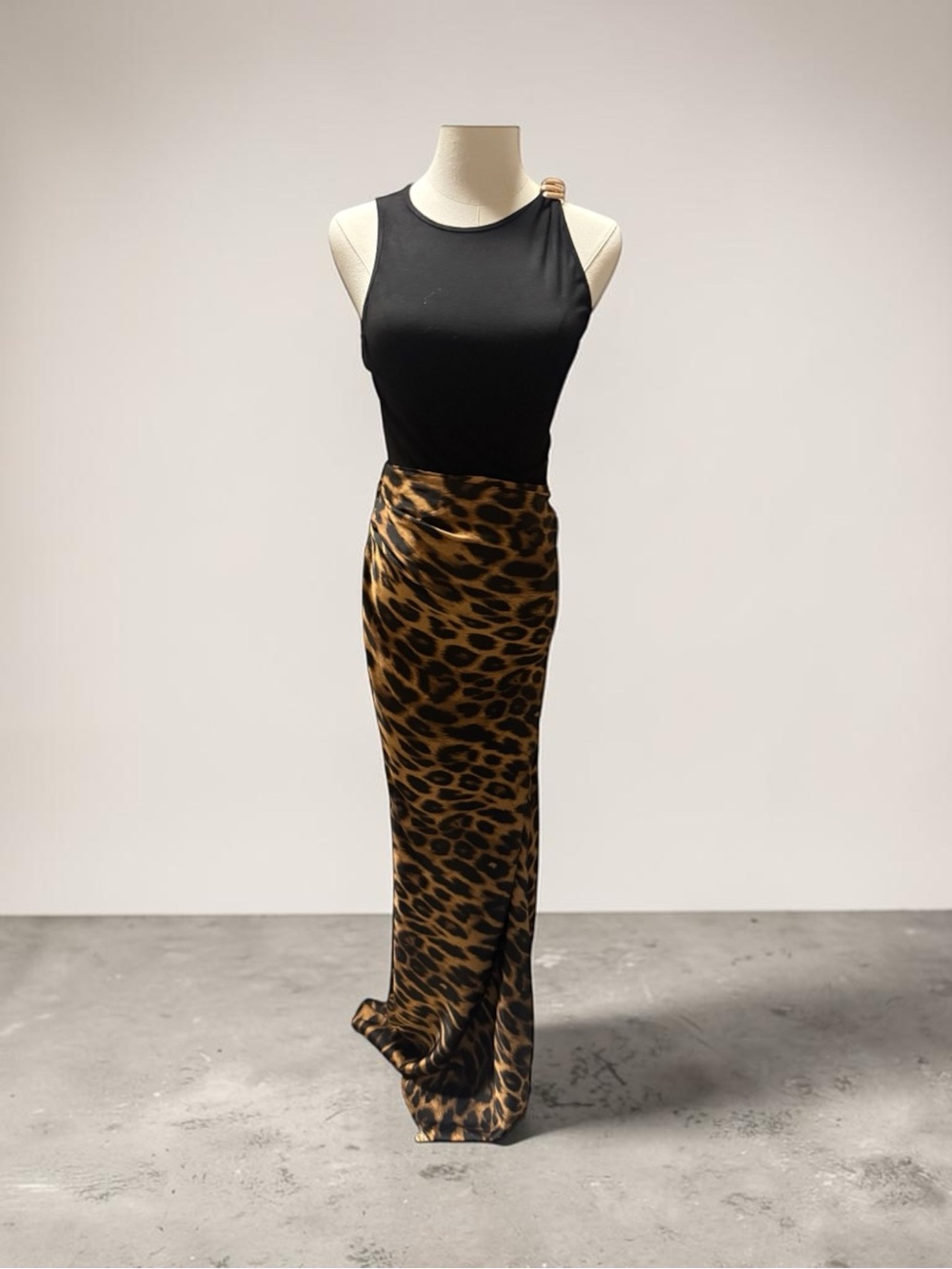 Commense Black Tank with Leopard Print Maxi Skirt